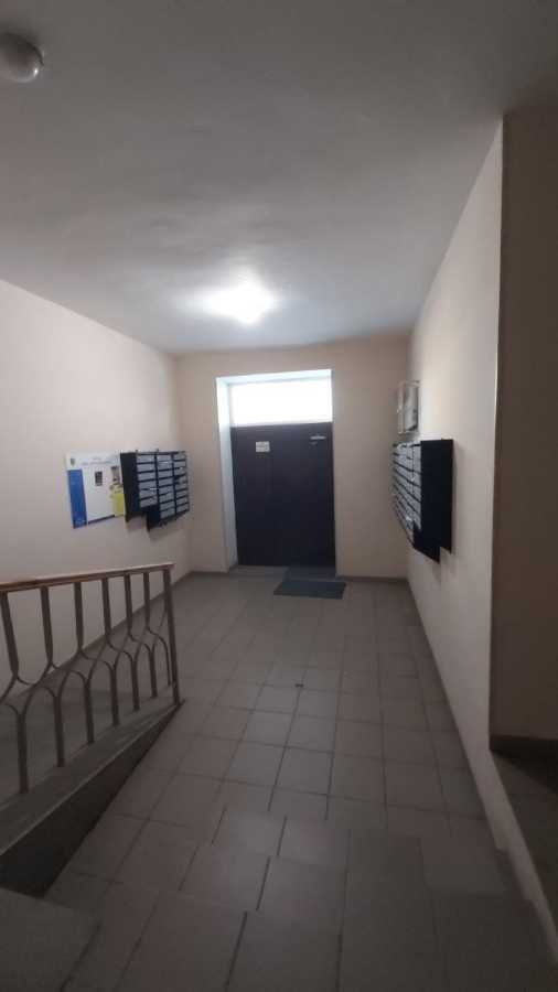 Продаж 1-кімнатної квартири 35 м², Вереснева вул., 22