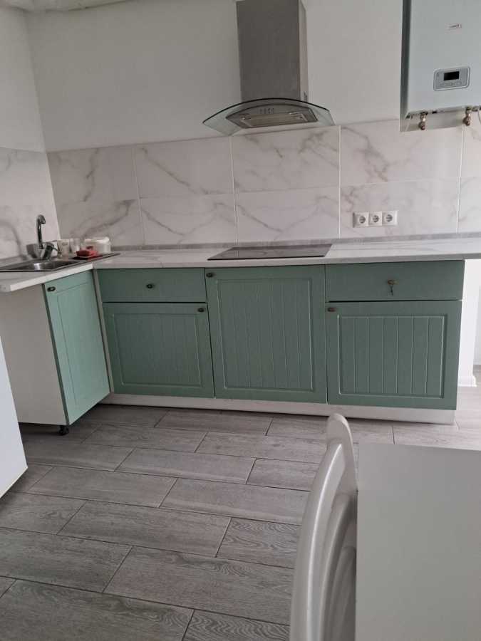 Продаж 1-кімнатної квартири 35 м², Вереснева вул., 22