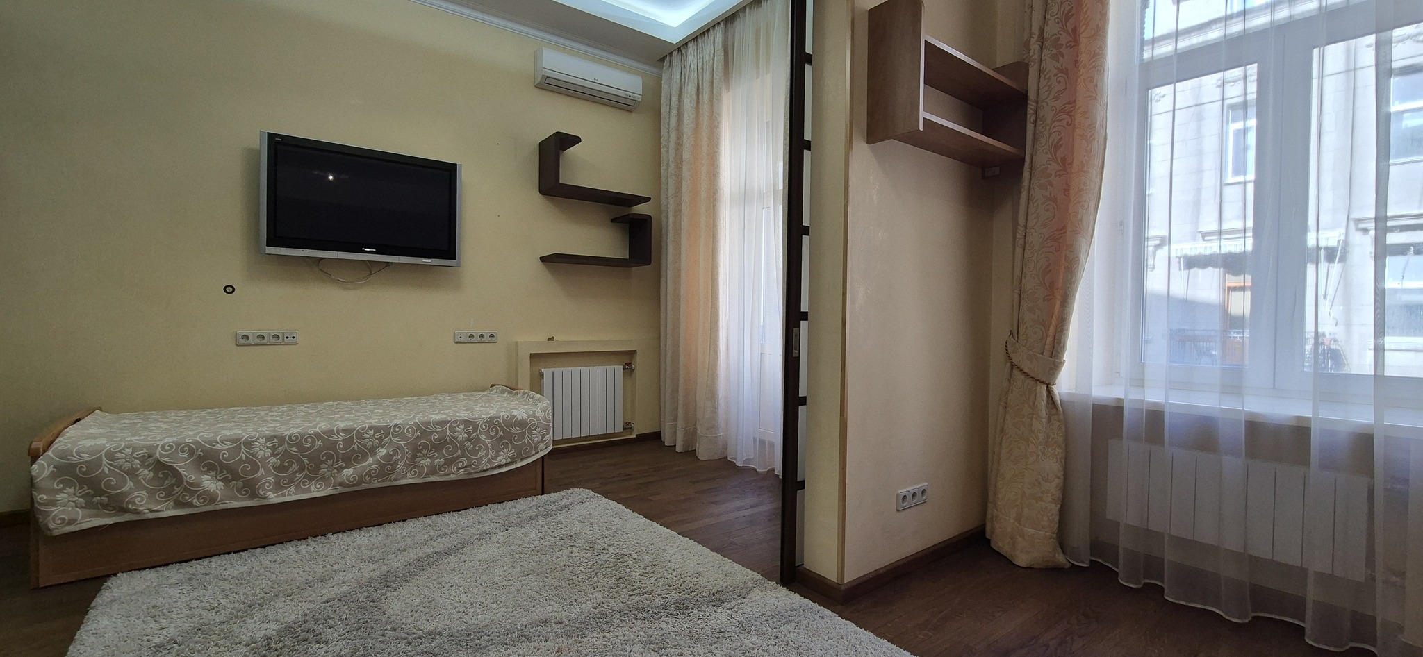 Аренда 3-комнатной квартиры 112 м², Крещатик ул., 15