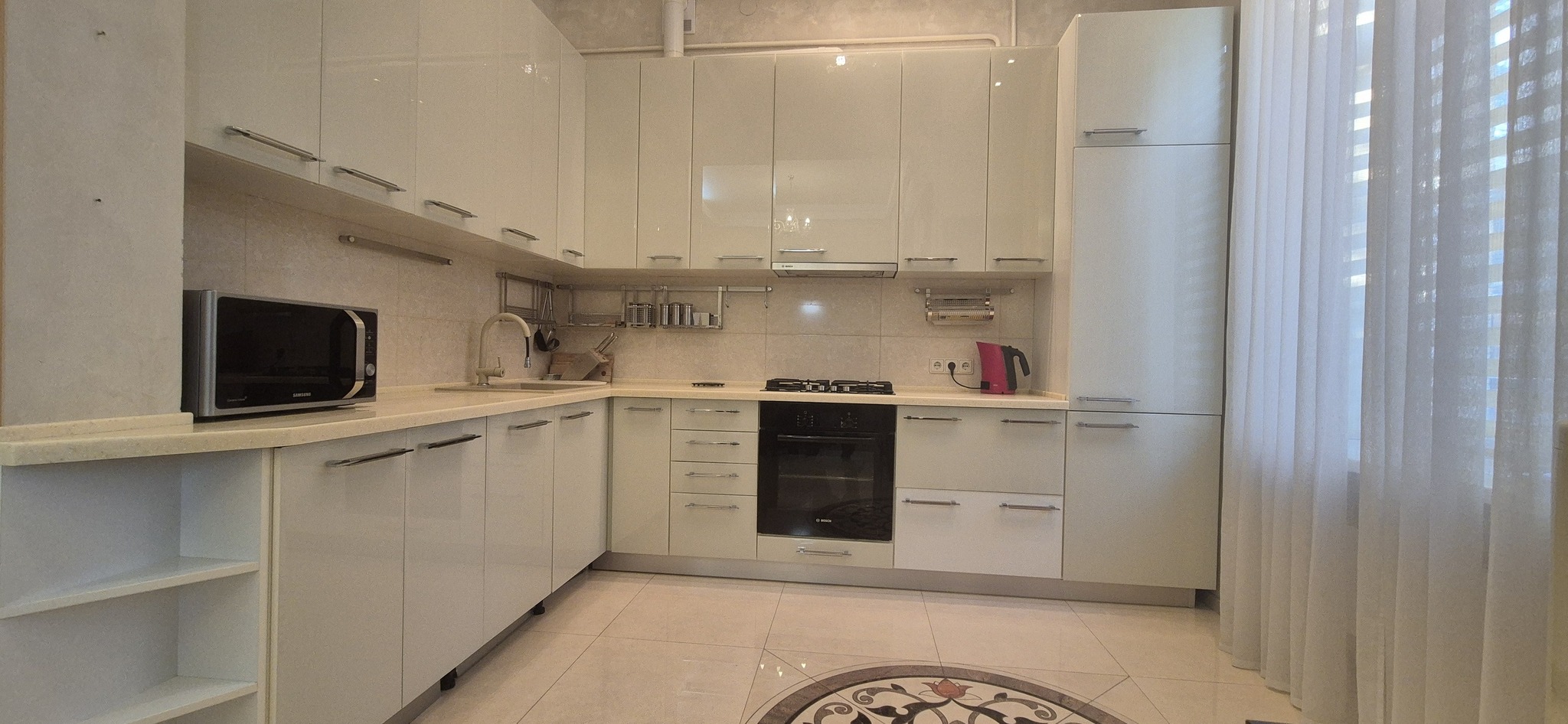 Аренда 3-комнатной квартиры 112 м², Крещатик ул., 15