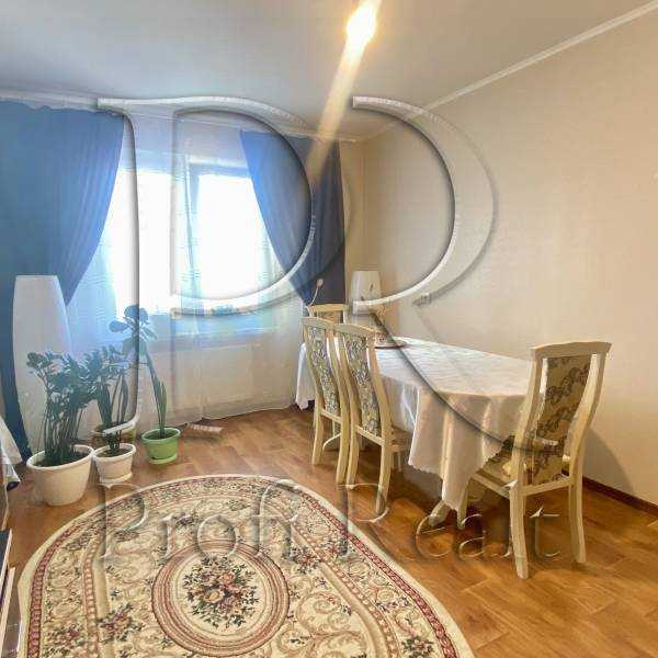 Продаж 3-кімнатної квартири 98 м², Сергія Данченка вул., 1