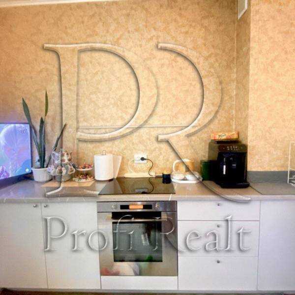 Продаж 3-кімнатної квартири 98 м², Сергія Данченка вул., 1