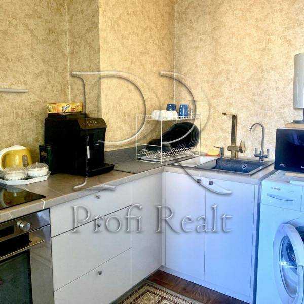 Продаж 3-кімнатної квартири 98 м², Сергія Данченка вул., 1