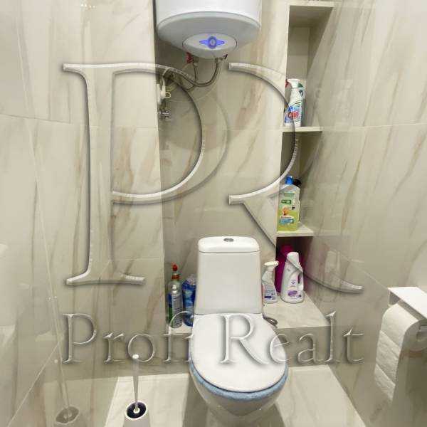 Продаж 3-кімнатної квартири 98 м², Сергія Данченка вул., 1