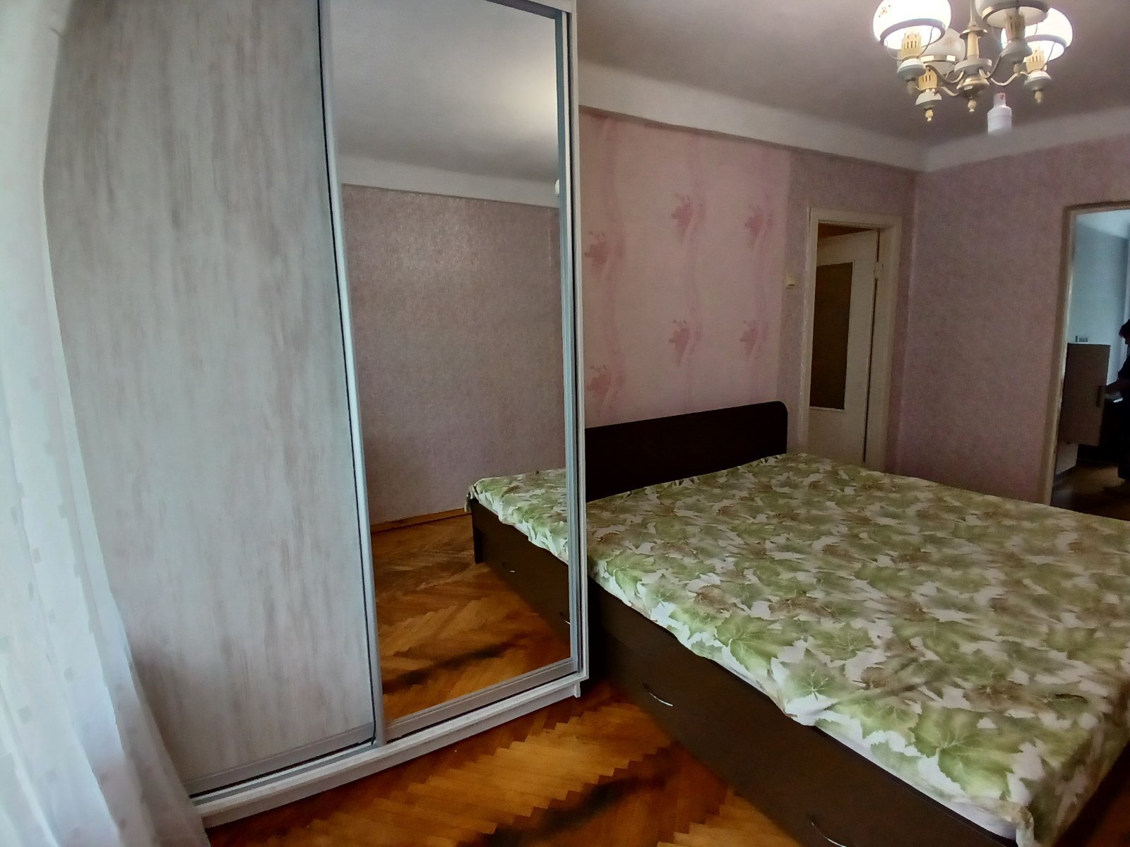 Продаж 2-кімнатної квартири 45 м², Празька вул., 21/1