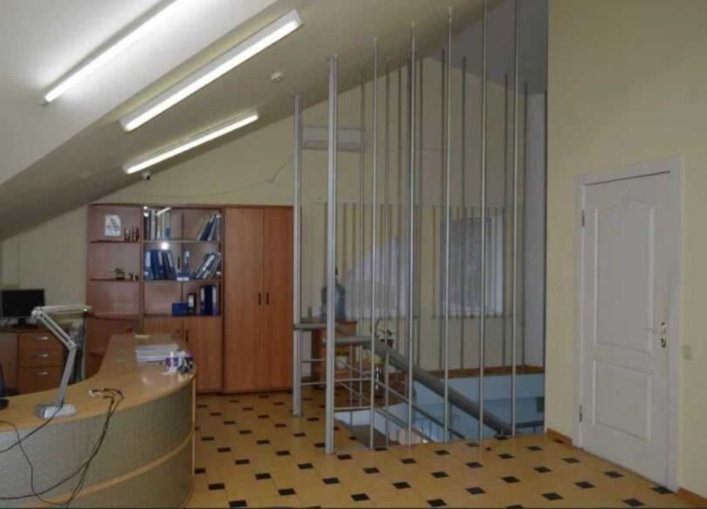 Продаж офісу 323 м², Троїцька вул.