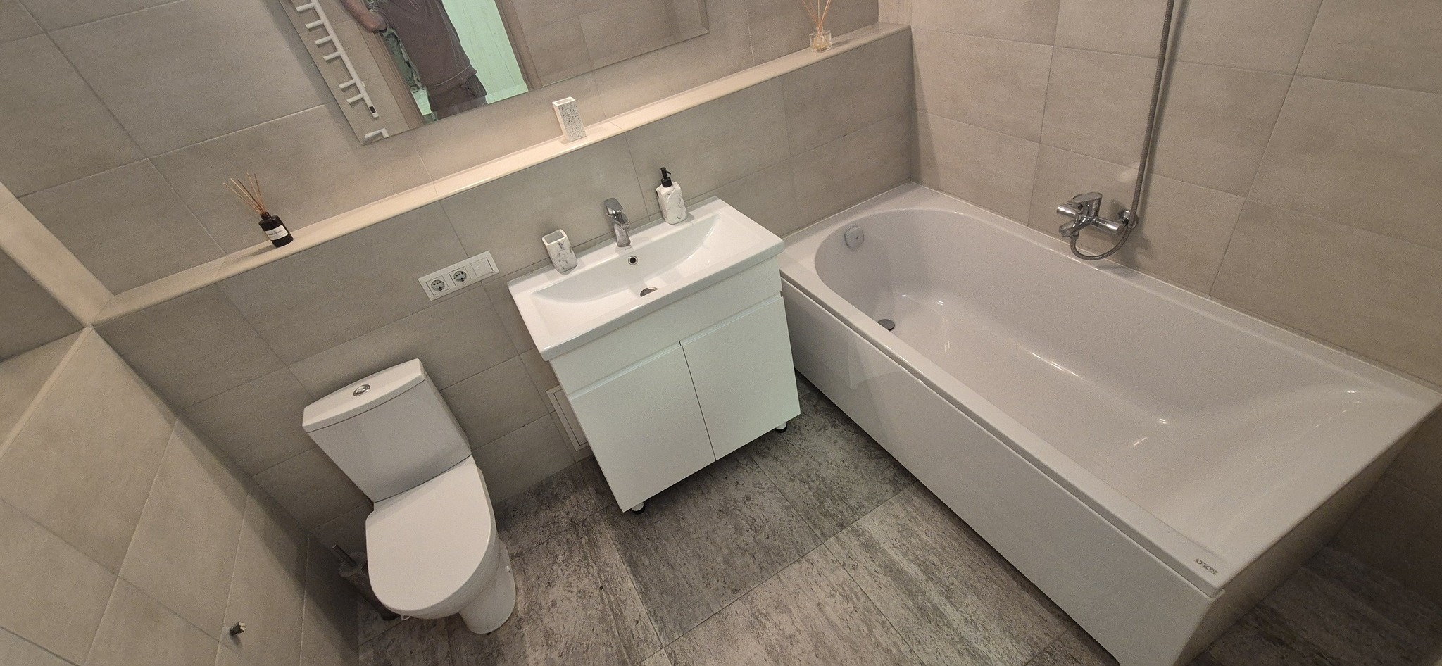 Аренда 1-комнатной квартиры 51 м², Драгоманова ул., 2