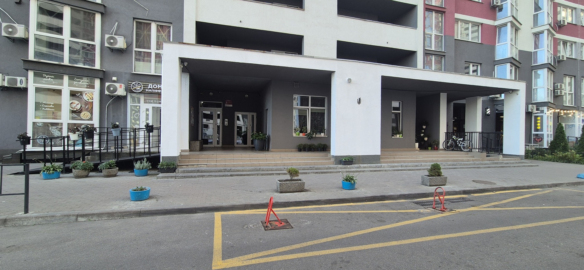 Аренда 1-комнатной квартиры 51 м², Драгоманова ул., 2