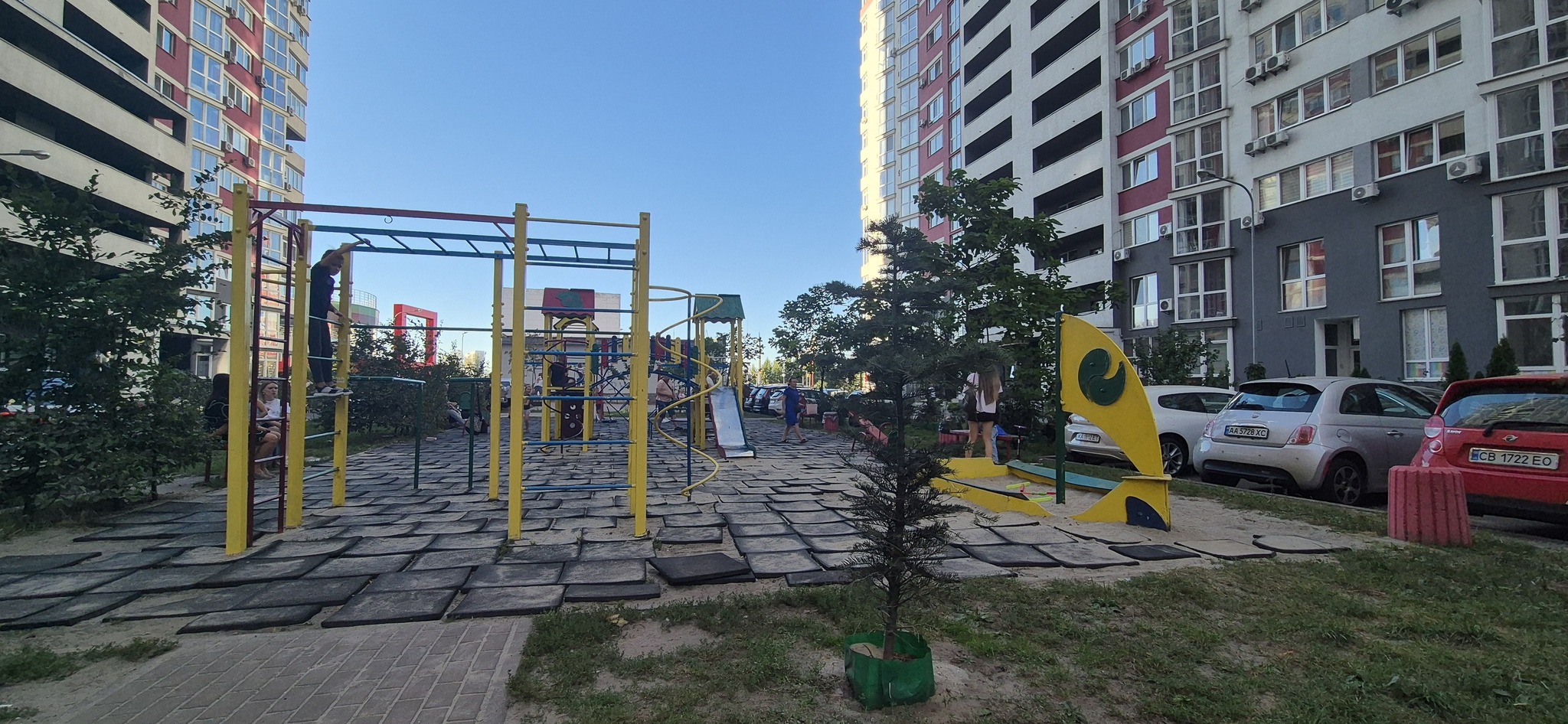 Аренда 1-комнатной квартиры 51 м², Драгоманова ул., 2