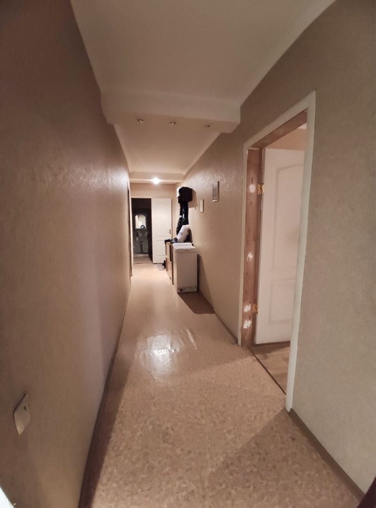 Продажа 3-комнатной квартиры 70 м², Янтарная ул.