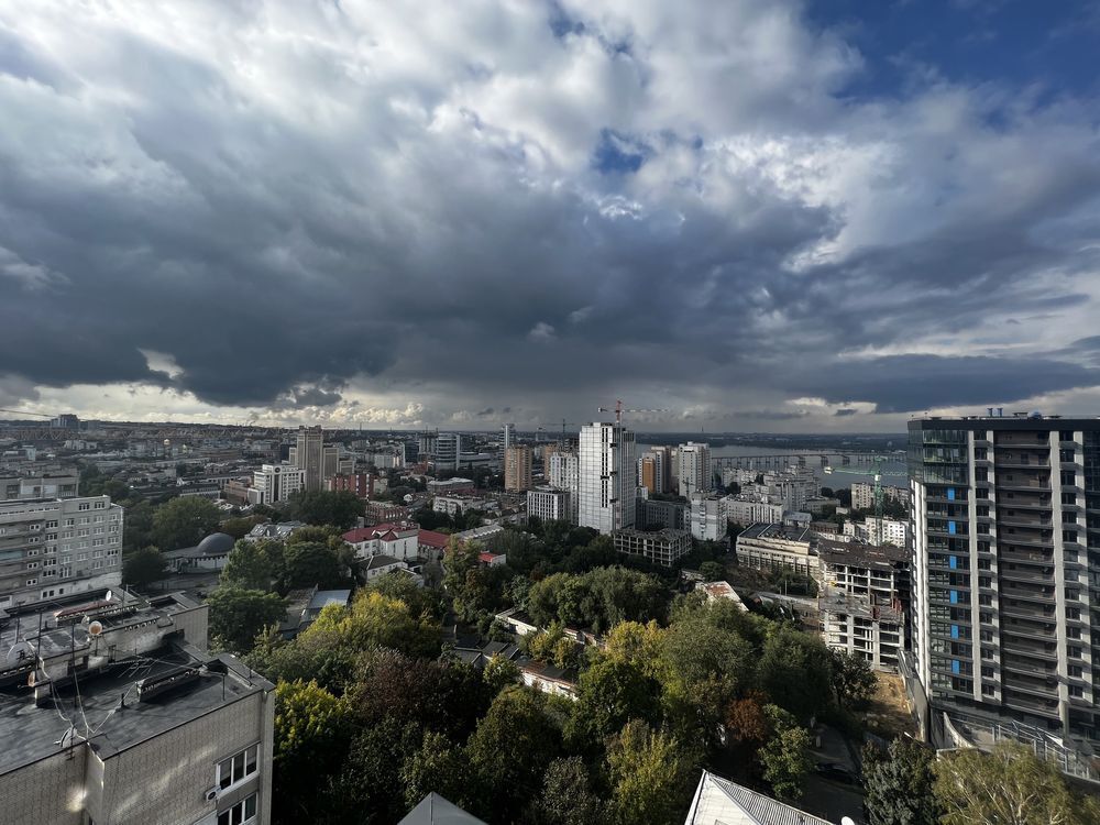 Продажа 3-комнатной квартиры 124 м², Владимира Вернадского ул., 29