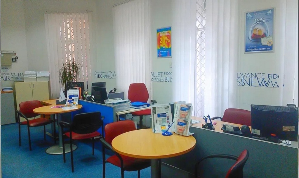 Продаж офісу 145 м², Дмитрія Яворницького просп., 68