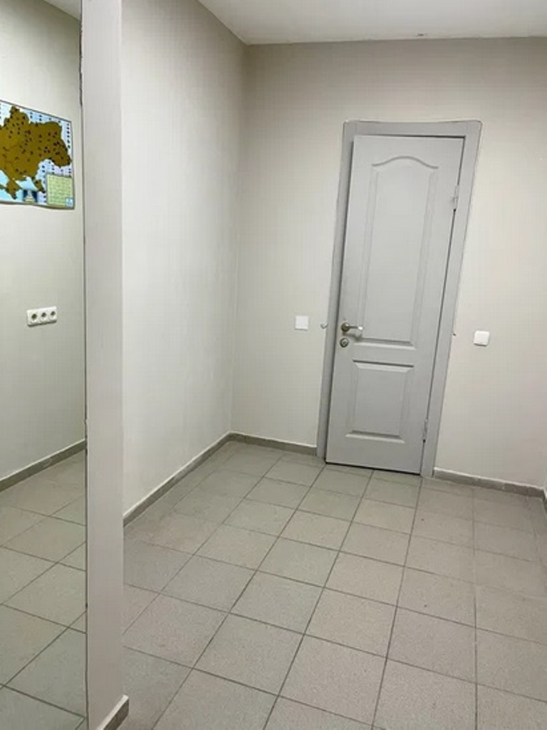 Продаж офісу 145 м², Дмитрія Яворницького просп., 68