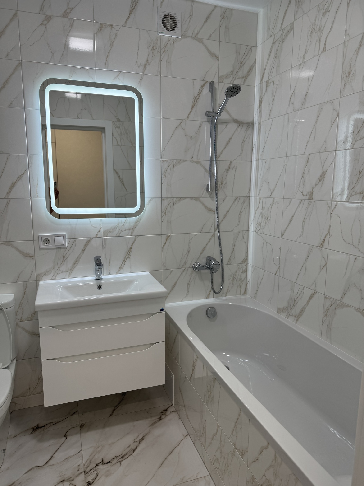 Продаж 2-кімнатної квартири 40 м²
