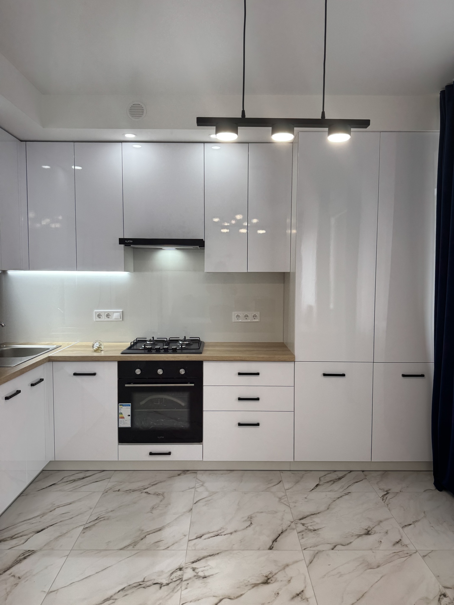 Продаж 2-кімнатної квартири 40 м²