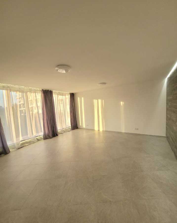 Продаж 1-кімнатної квартири 40 м², Козацька