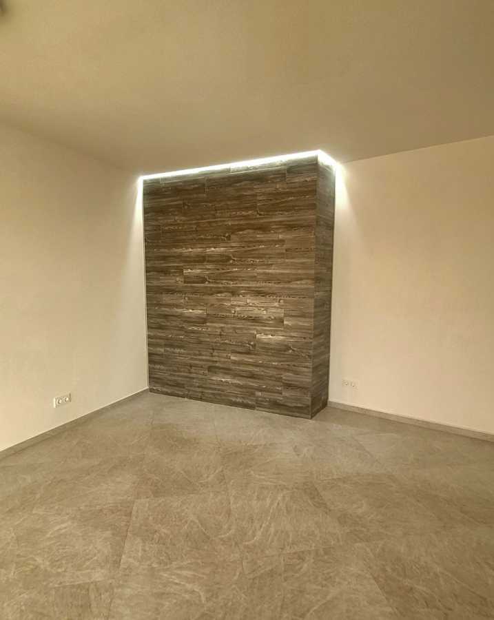 Продаж 1-кімнатної квартири 40 м², Козацька