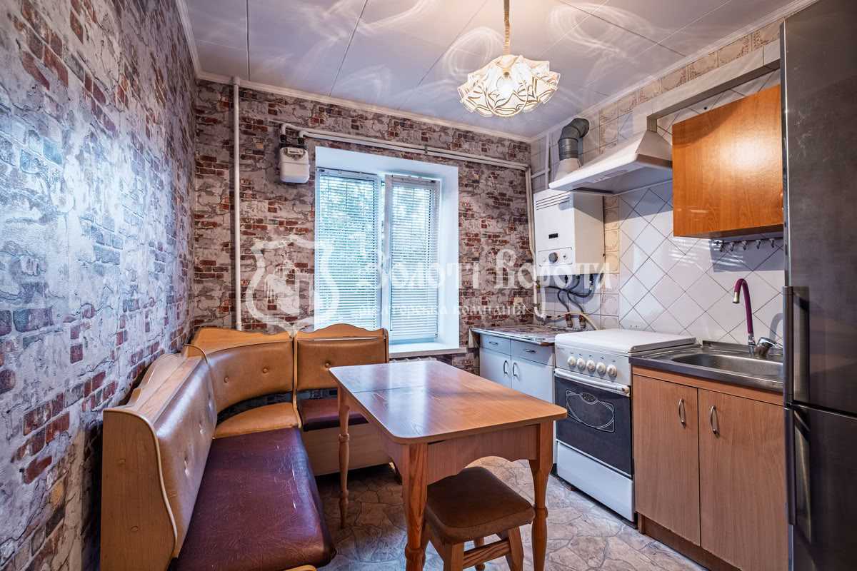 Продаж 2-кімнатної квартири 44.2 м², Академіка Френкеля вул., 5