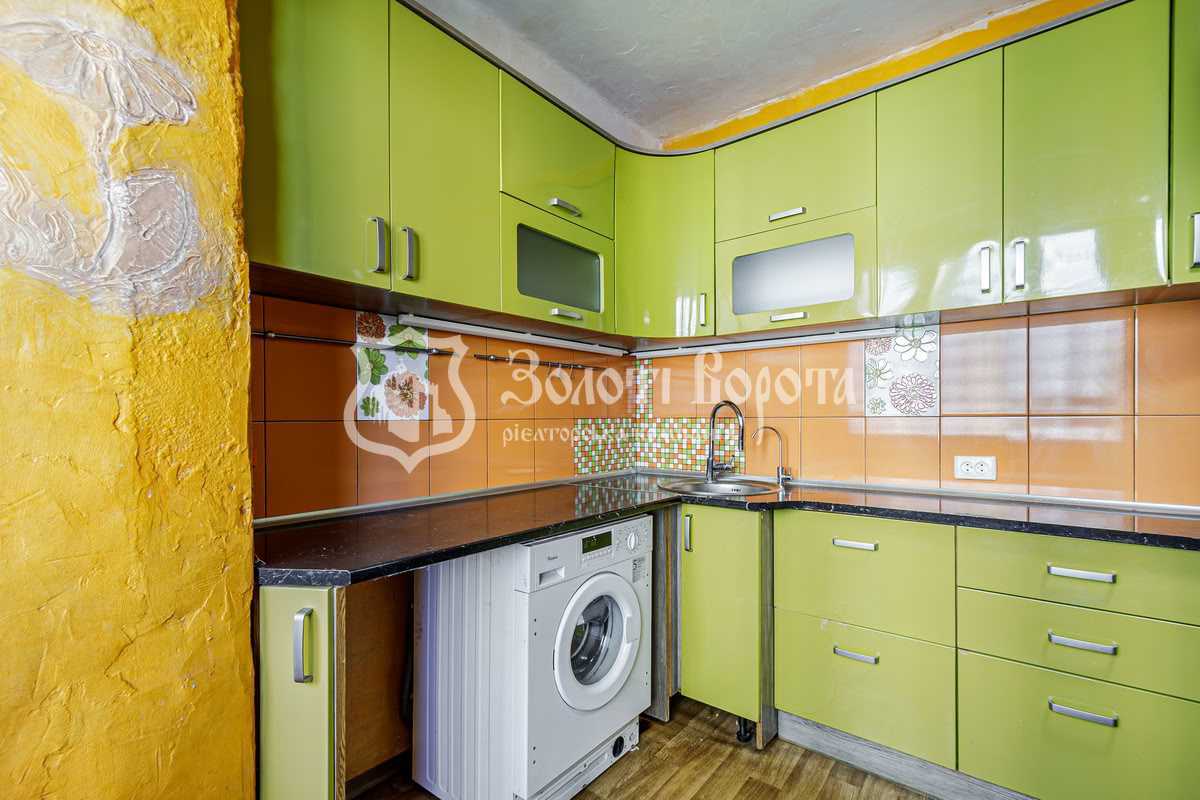 Продажа 3-комнатной квартиры 60 м², Юрия Кондратюка ул., 8/2