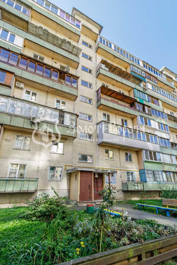 Продажа 3-комнатной квартиры 60 м², Юрия Кондратюка ул., 8/2