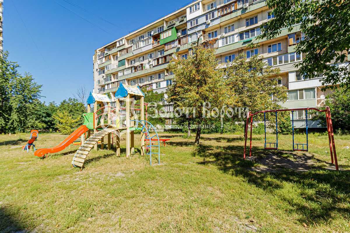 Продажа 3-комнатной квартиры 60 м², Юрия Кондратюка ул., 8/2