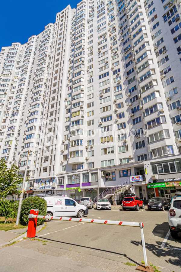 Продажа 1-комнатной квартиры 60 м², Елизаветы Чавдар ул., 13
