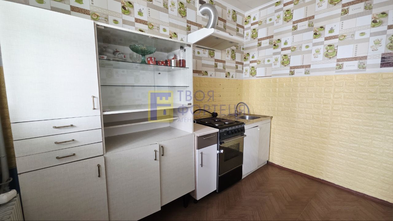 Продажа 1-комнатной квартиры 47.7 м², Звездный бул.