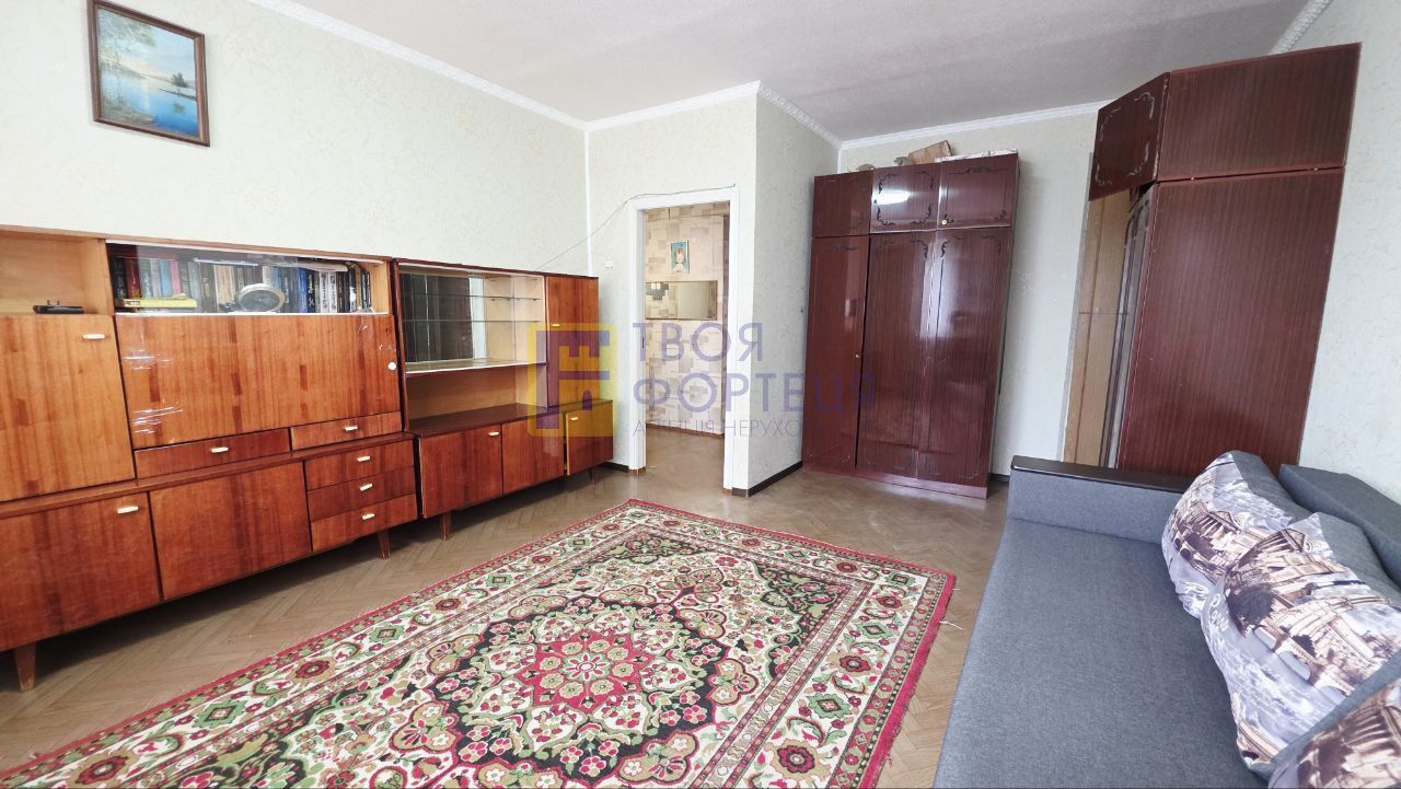 Продажа 1-комнатной квартиры 47.7 м², Звездный бул.