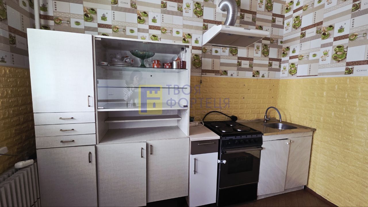 Продажа 1-комнатной квартиры 47.7 м², Звездный бул.