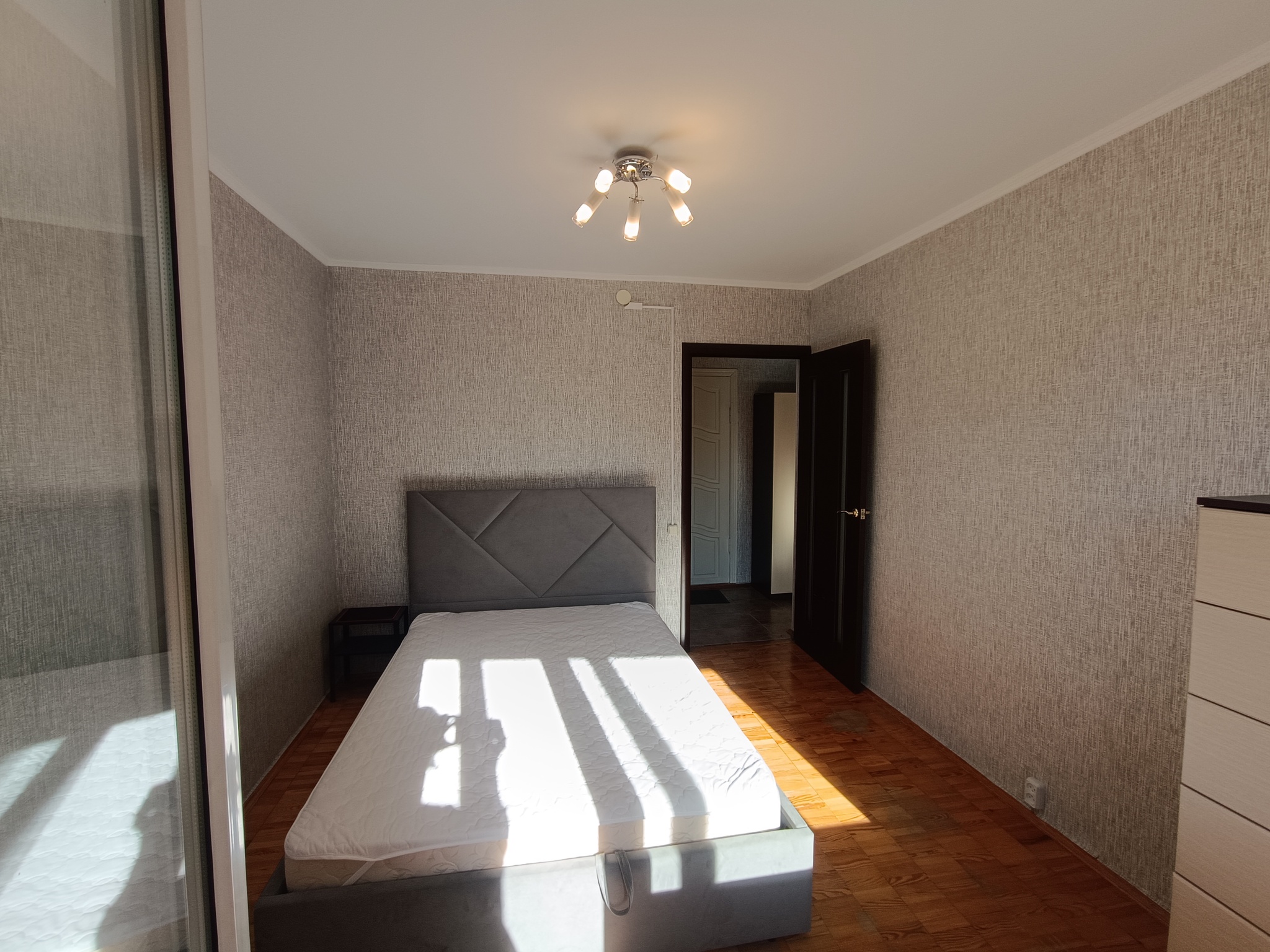 Аренда 2-комнатной квартиры 45 м², Патриарха Мстислава Скрипника ул., 9
