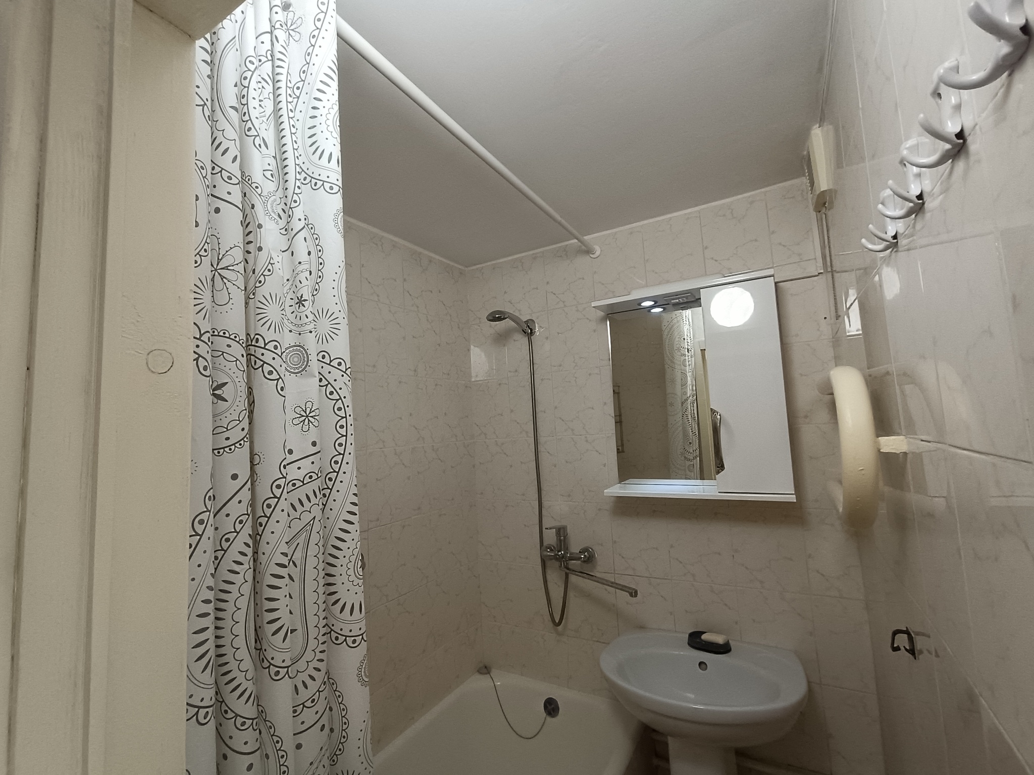 Аренда 2-комнатной квартиры 45 м², Патриарха Мстислава Скрипника ул., 9