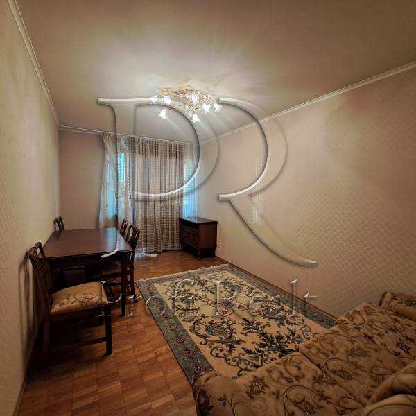 Продаж 3-кімнатної квартири 71 м², Героїв Дніпра вул., 38Г