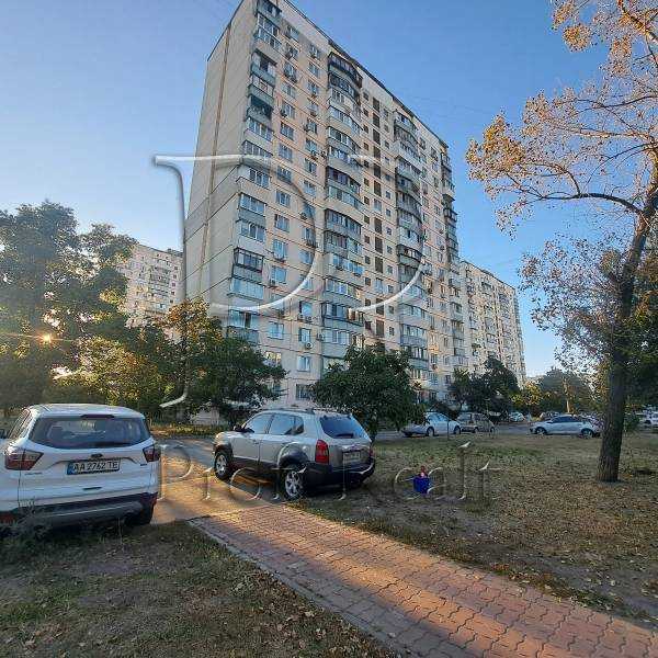 Продаж 3-кімнатної квартири 71 м², Героїв Дніпра вул., 38Г