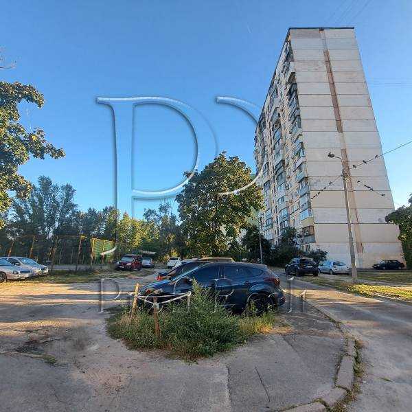 Продаж 3-кімнатної квартири 71 м², Героїв Дніпра вул., 38Г