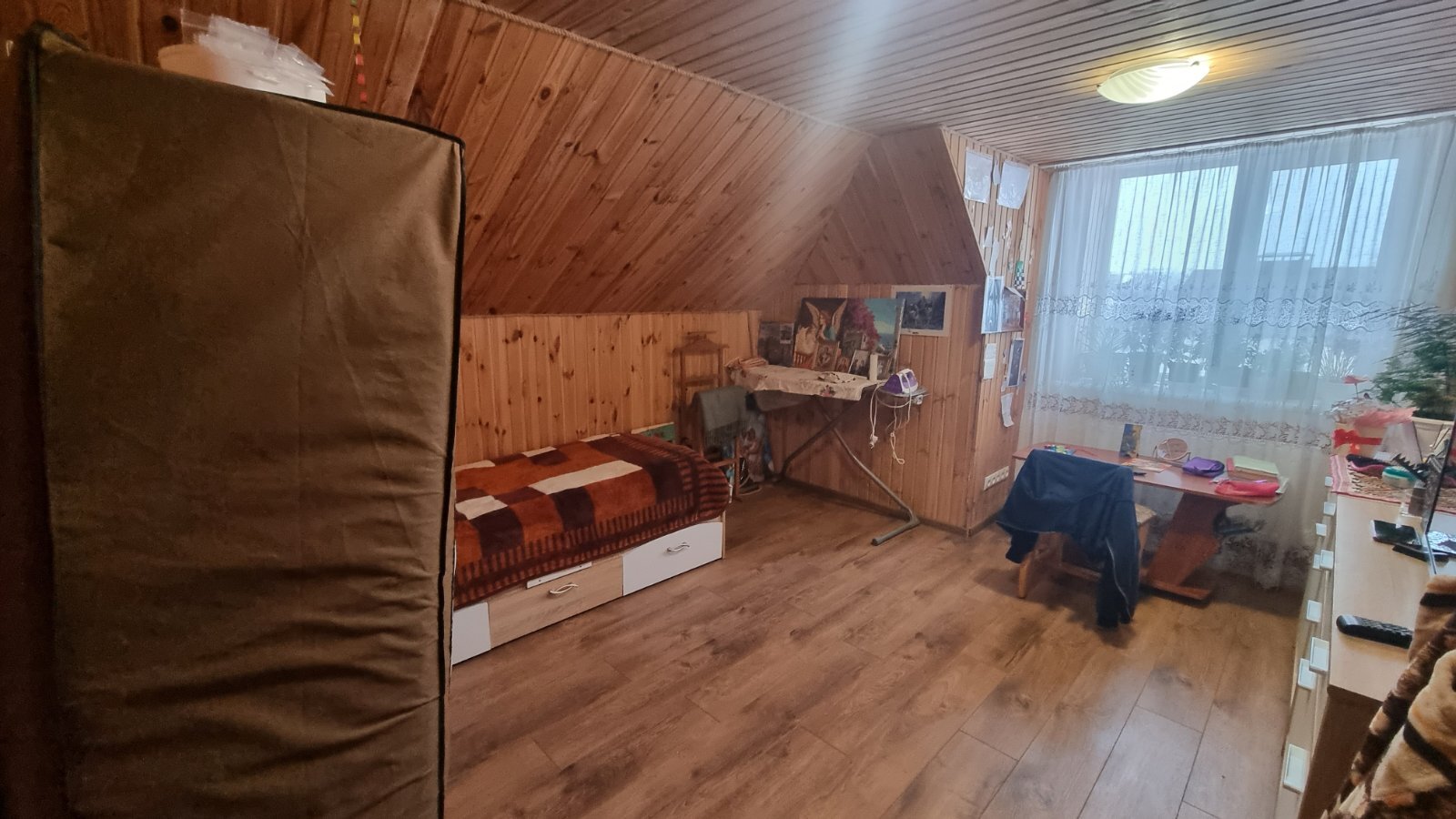 Продаж будинку 200 м², вул.Тюменська