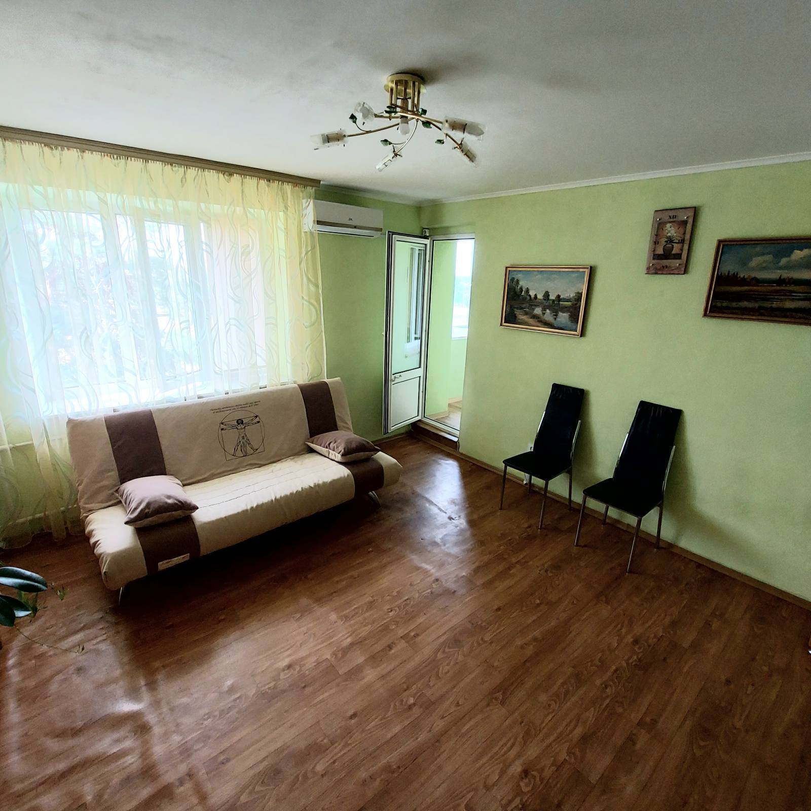 Продаж 2-кімнатної квартири 50 м², Білодубравна вул., 6