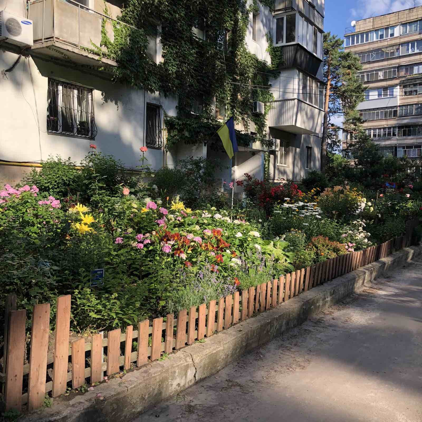 Продаж 2-кімнатної квартири 50 м², Білодубравна вул., 6