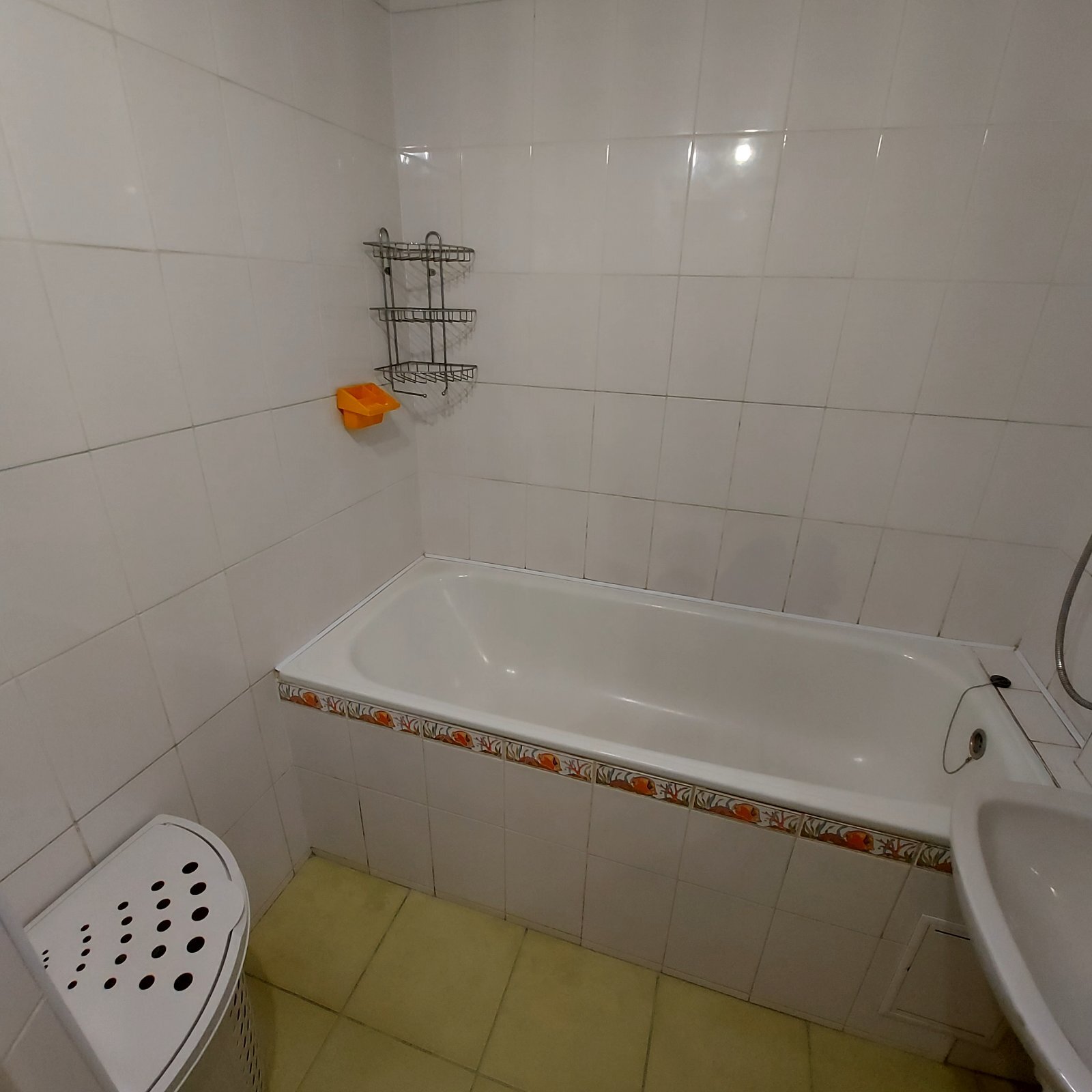 Продаж 2-кімнатної квартири 50 м², Білодубравна вул., 6