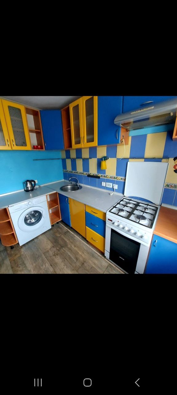 Продаж 2-кімнатної квартири 50 м², Білодубравна вул., 6