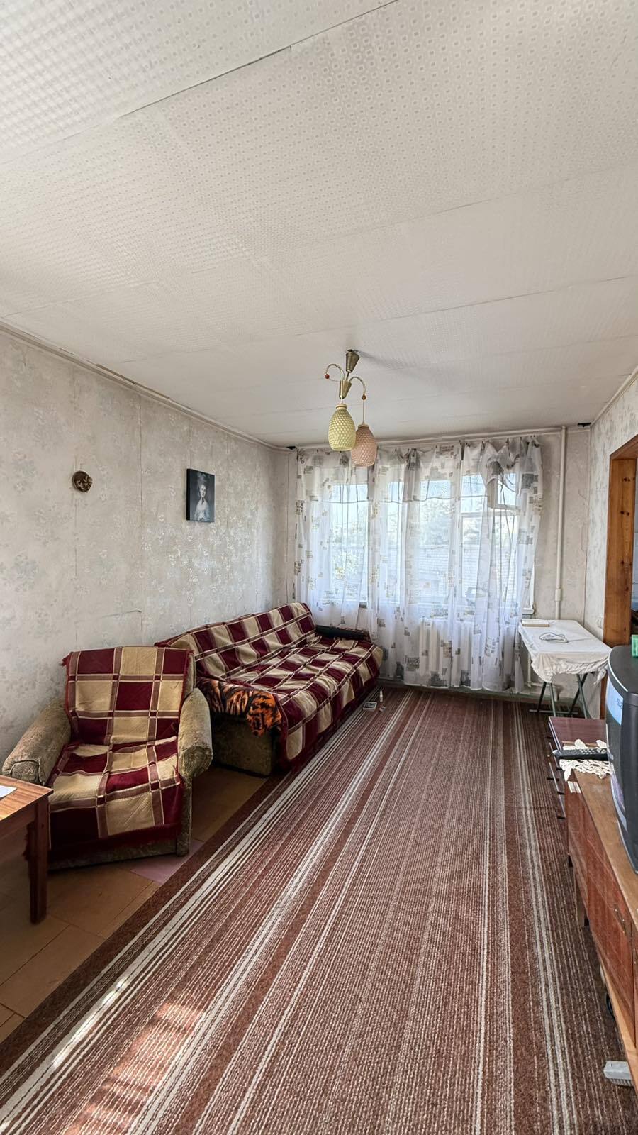 Продажа 3-комнатной квартиры 62 м², Осенняя ул.