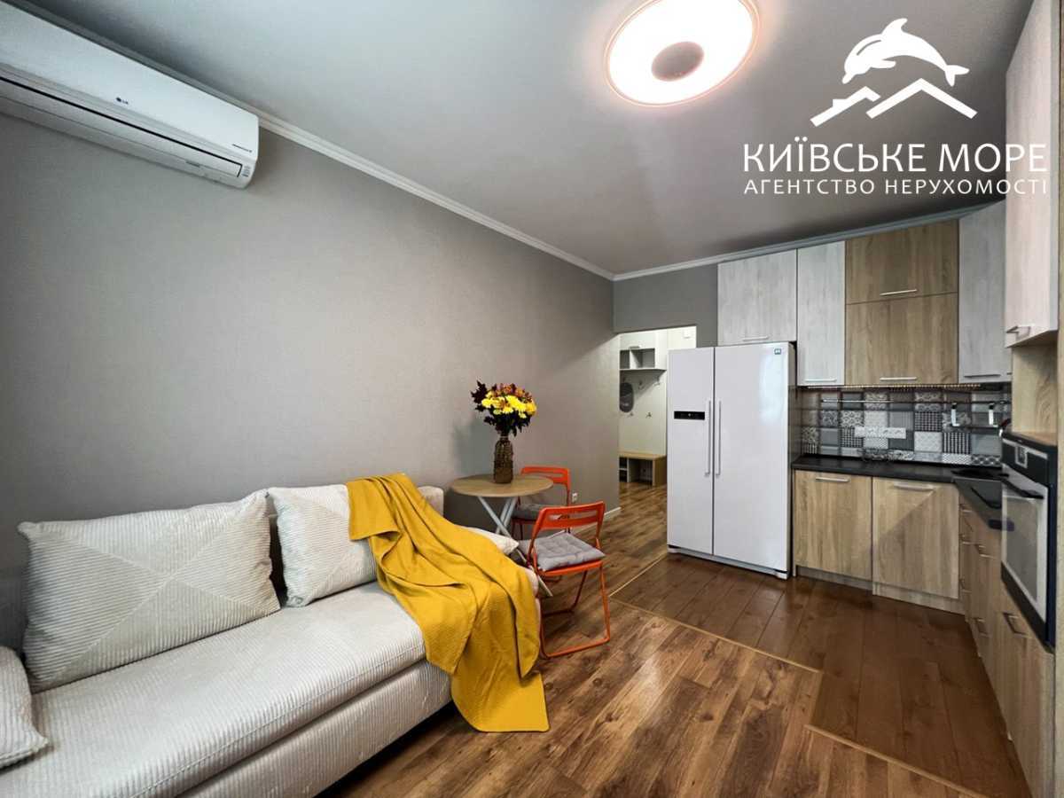 Продаж 1-кімнатної квартири 43.4 м², Воскресенська вул., 16Б