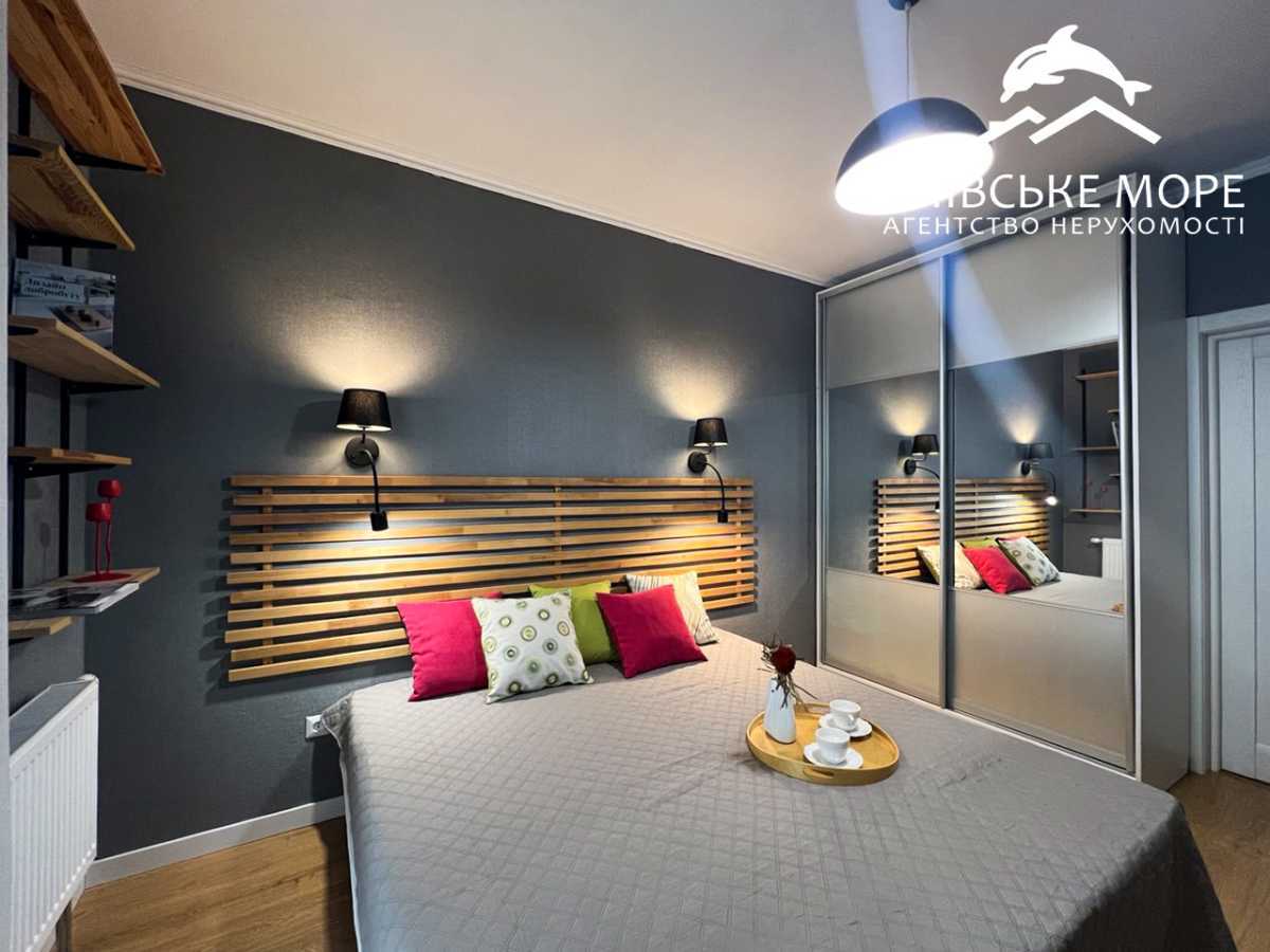 Продаж 1-кімнатної квартири 43.4 м², Воскресенська вул., 16Б