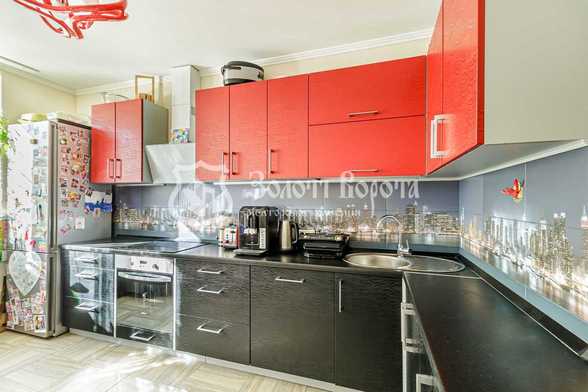 Продаж 2-кімнатної квартири 76 м², Пономарьова вул., 26к4