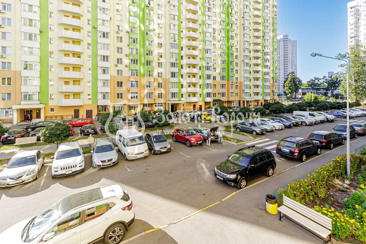 Продаж 2-кімнатної квартири 76 м², Пономарьова вул., 26к4