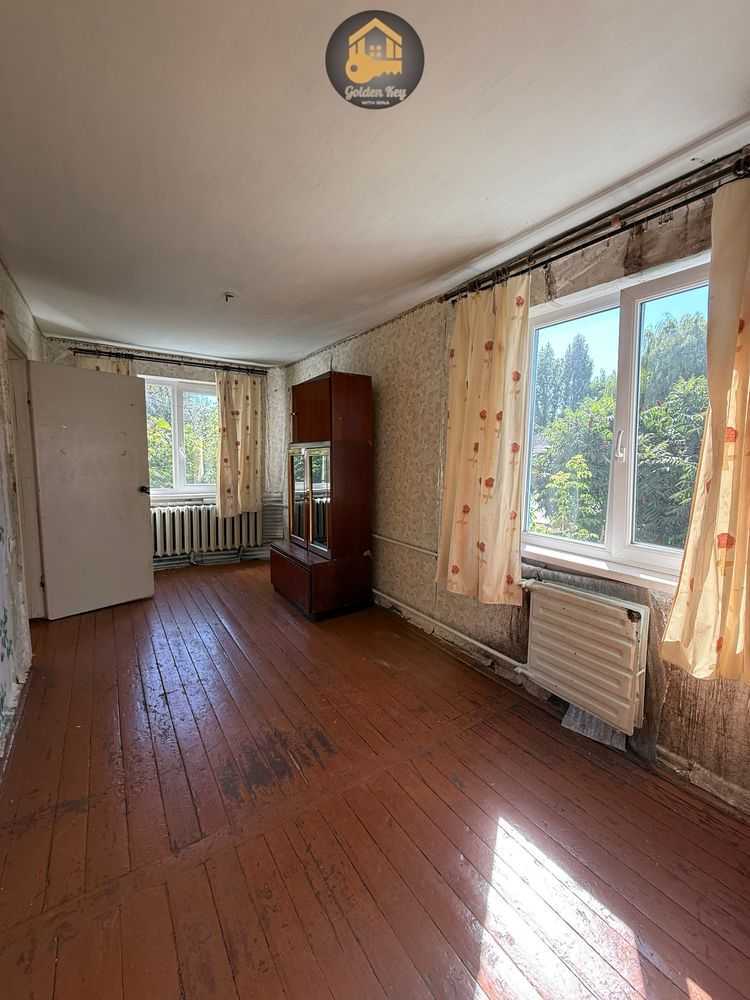 Продаж 2-кімнатної квартири 43.9 м², Центральна, 15