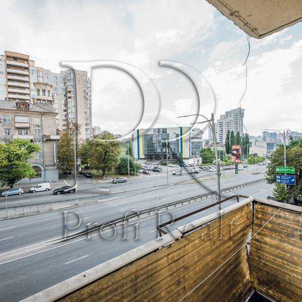 Продаж 1-кімнатної квартири 31 м², Голосіївський просп., 17