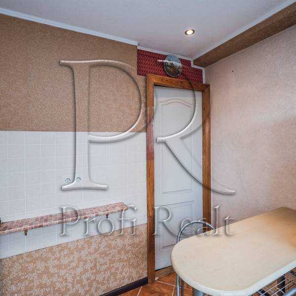 Продаж 1-кімнатної квартири 31 м², Голосіївський просп., 17