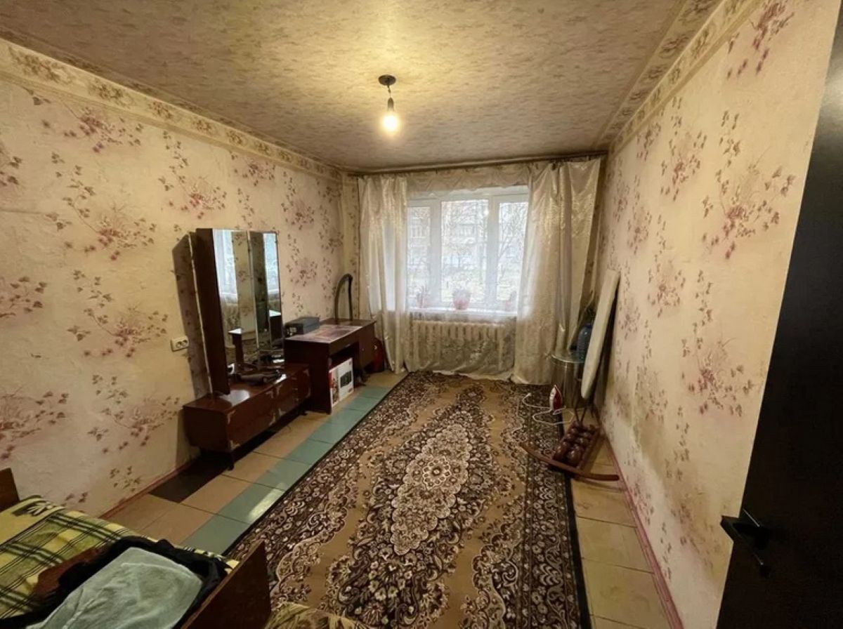 Продажа 3-комнатной квартиры 70 м², Янтарная ул., 79