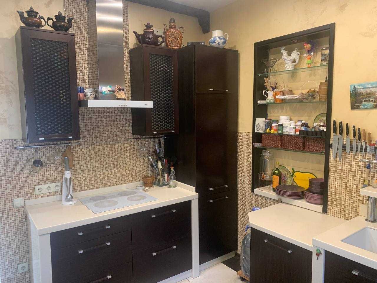 Продаж будинку 200 м², Каверіна вул.