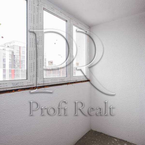 Продаж 3-кімнатної квартири 99 м², Микільсько-Слобідська вул., 15